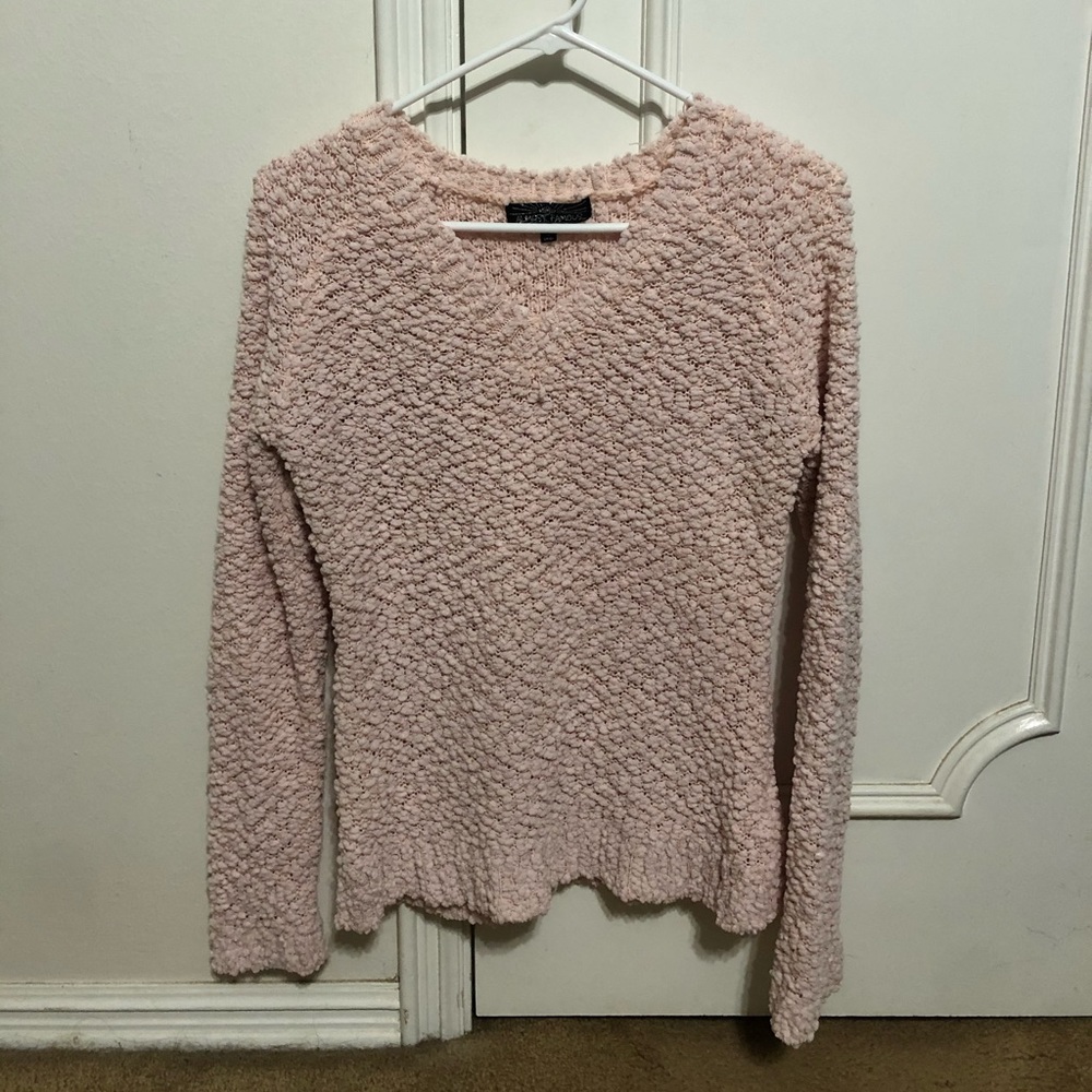 Cute pink sweater, Almost Famous, small